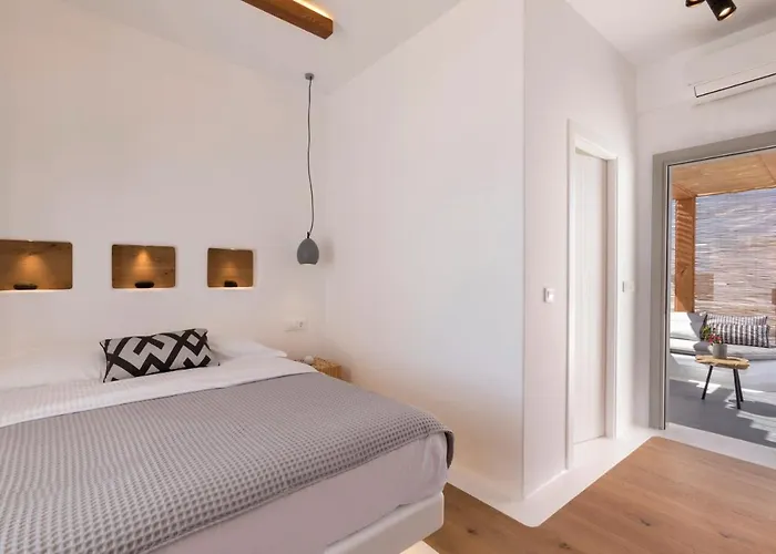 3 Elements By Stylish Appartement *