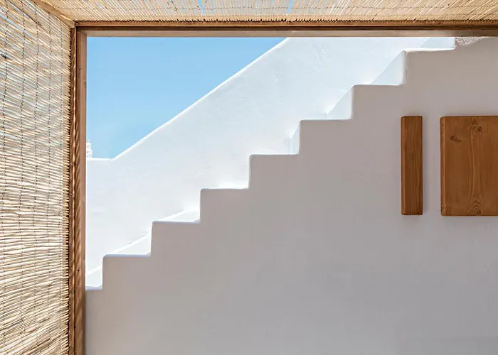 3 Elements By Stylish