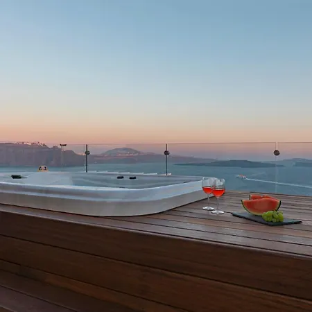 3 Elements By Stylish Apartment Oia (Santorini)